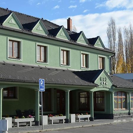 G&G Penzion Sala Dış mekan fotoğraf